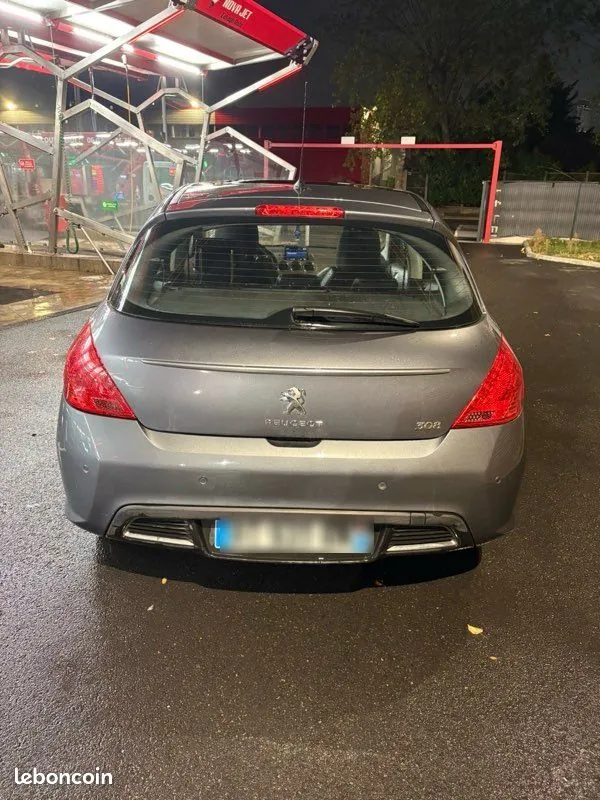 Peugeot 308 2011 photo 3