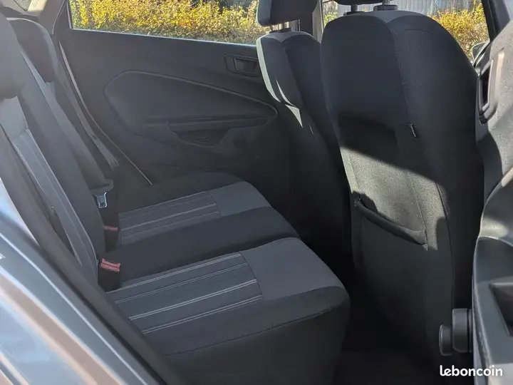 Ford Fiesta 2009 photo 5