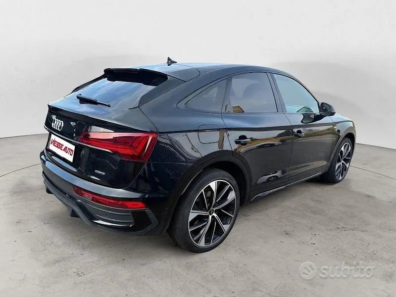 Audi Q5 2022 photo 3