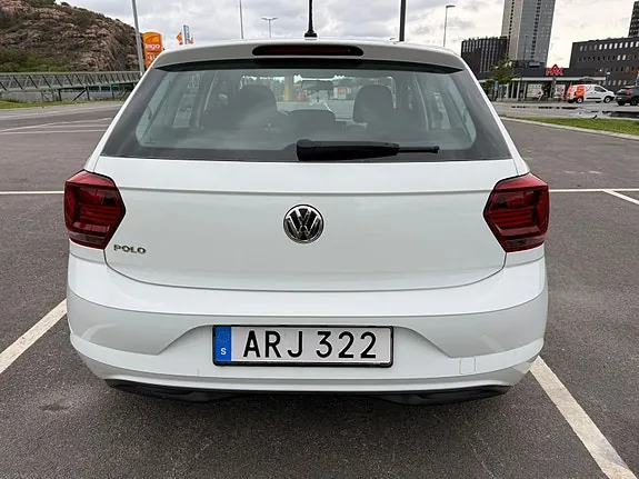 Volkswagen Polo 2018 photo 2