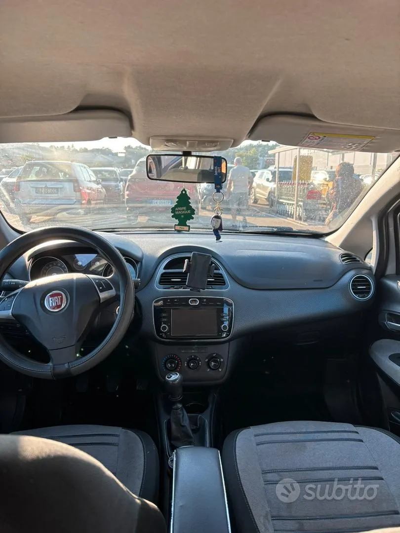 Fiat Punto Evo 2010 photo 4