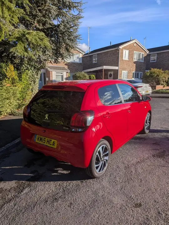 Peugeot 108 2015 photo 5