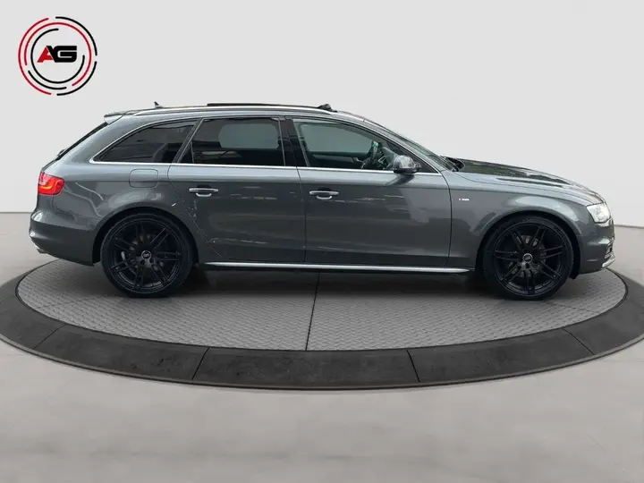 Audi A4 Avant 2014 photo 4