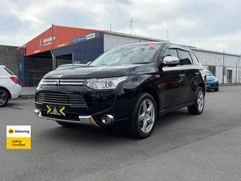 Mitsubishi Outlander 2014 photo 4