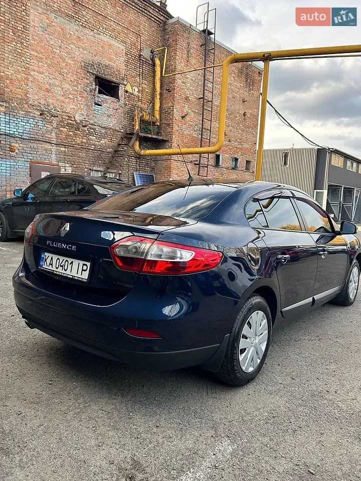 Renault Fluence 2010 photo 5