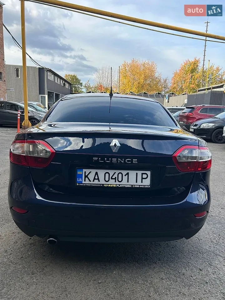 Renault Fluence 2010 photo 4
