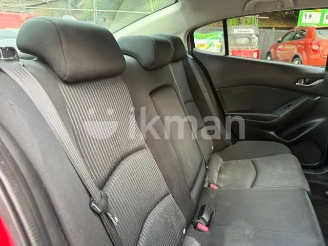 Mazda Axela 2019 photo 4