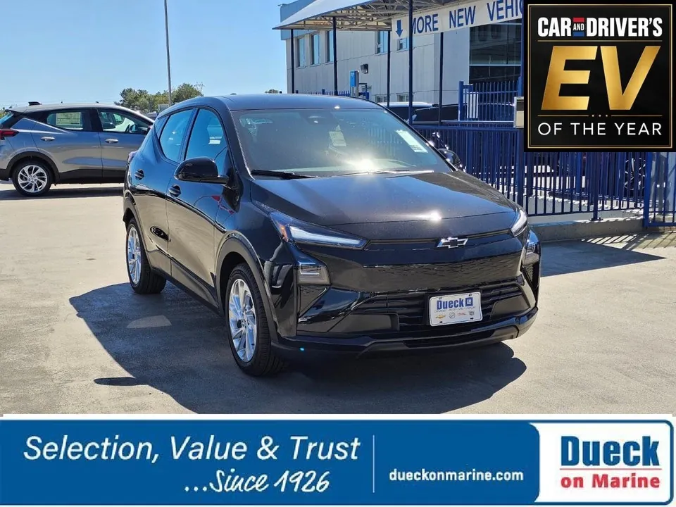 Chevrolet Bolt 2027 photo 2