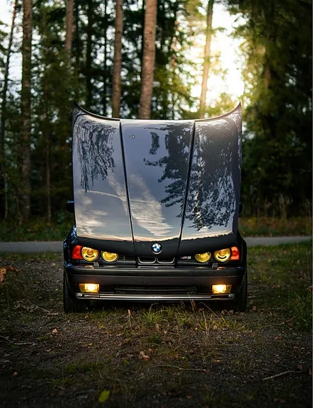 BMW M5 1990 photo 3