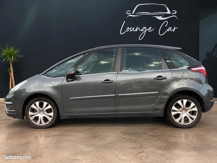 Citroen C4 Picasso 2013 photo 4