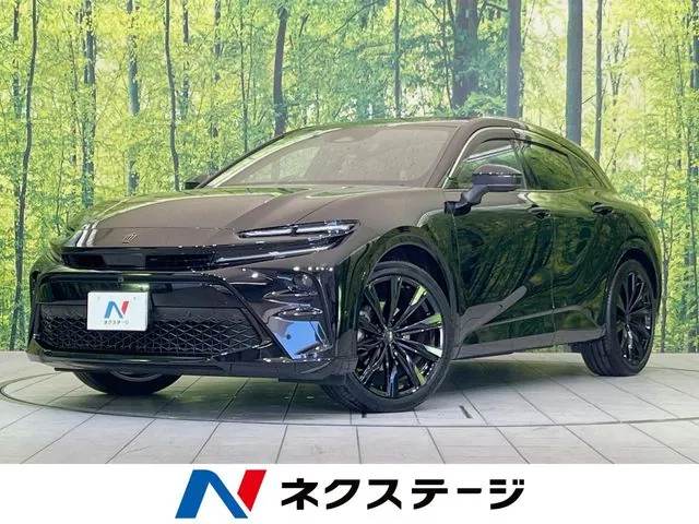 Toyota Crown Sport
