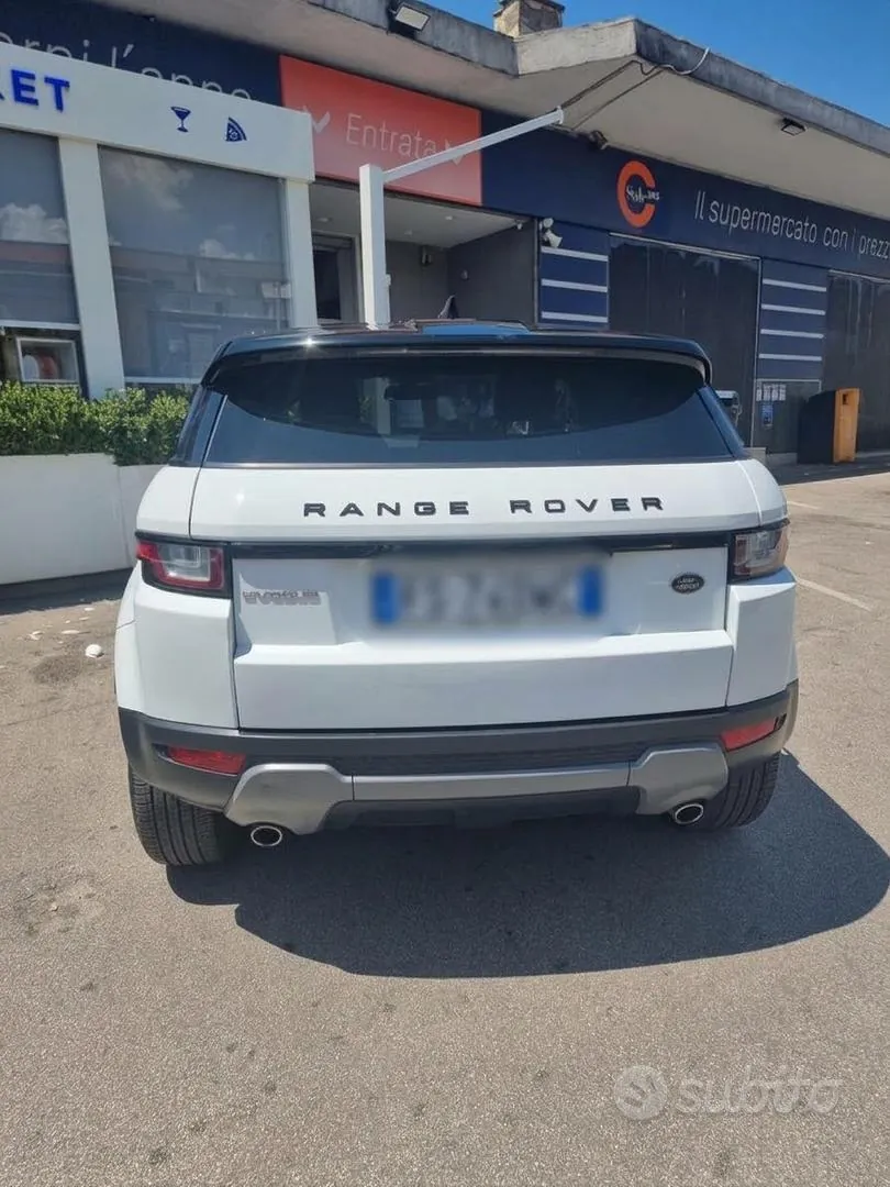 Land Rover Range Rover Evoque 2019 photo 3