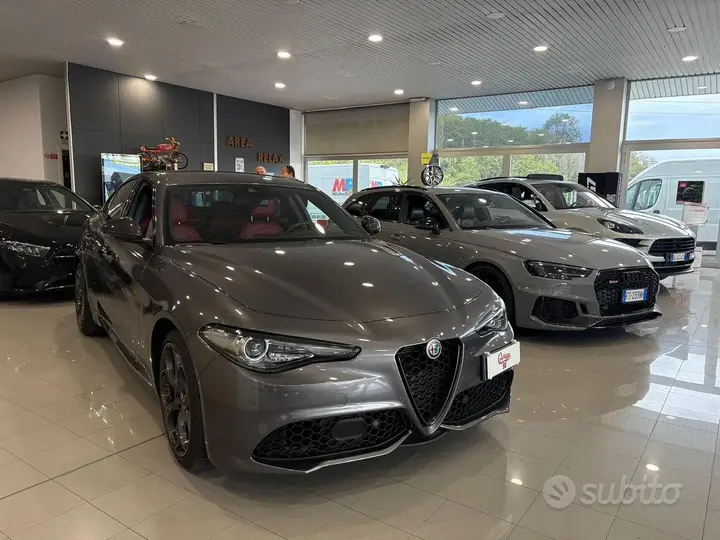 Alfa Romeo Giulia 2019 photo 2
