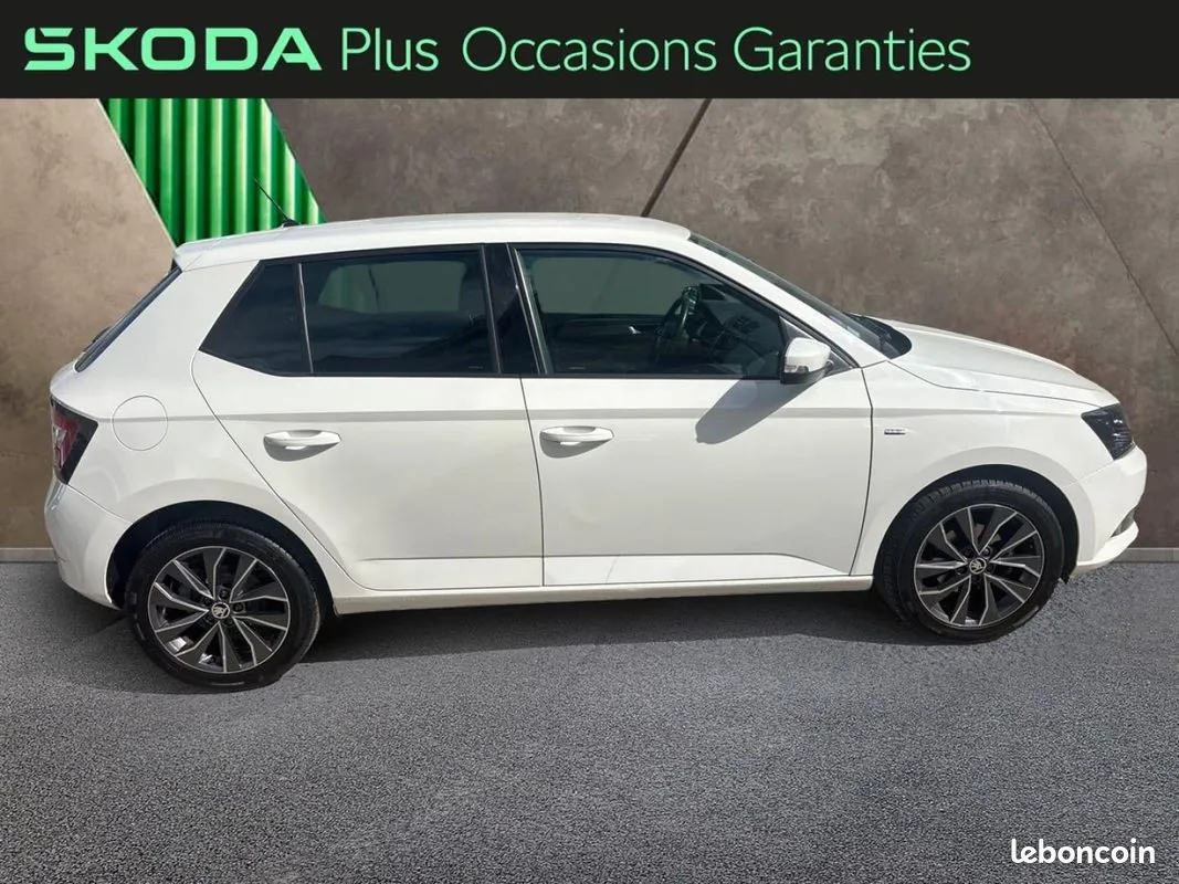Skoda Fabia 2017 photo 5