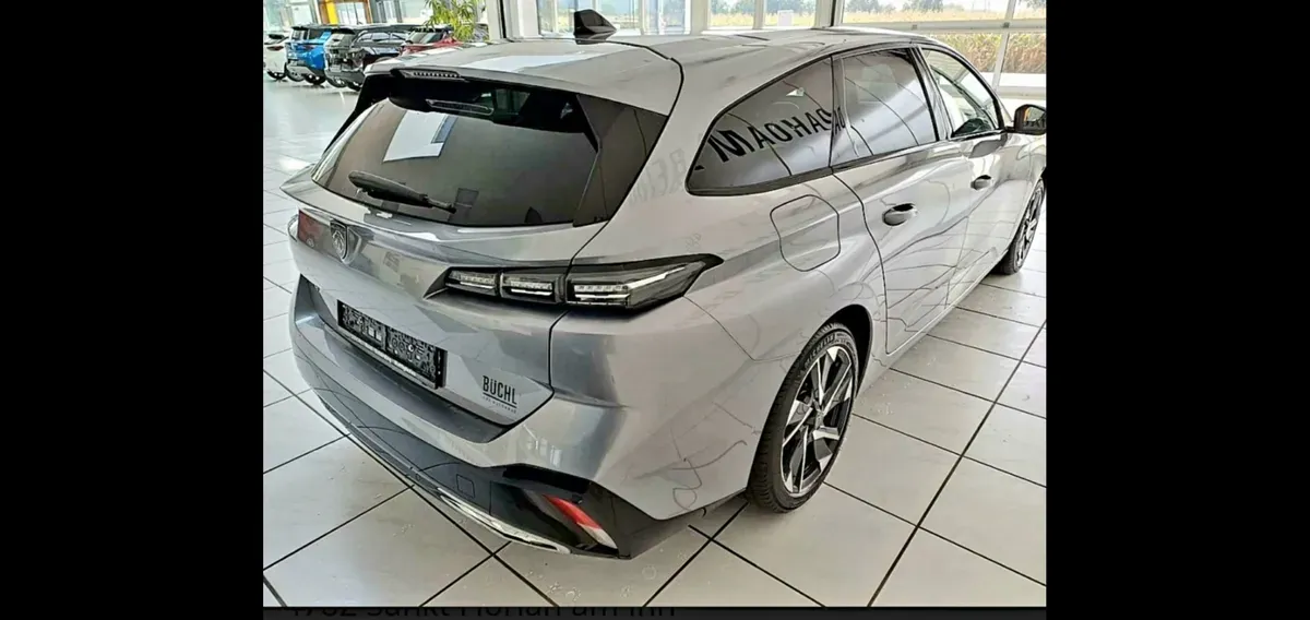 Peugeot 308 2024 photo 2