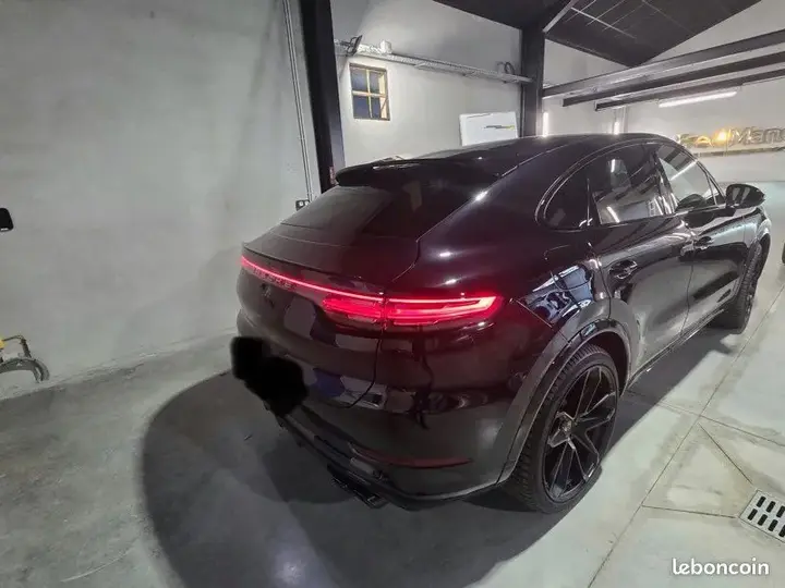 Porsche Cayenne 2019 photo 2