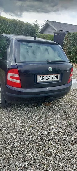 Skoda Fabia 2006 photo 2