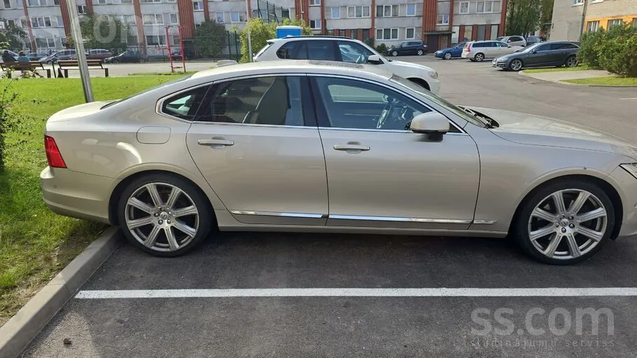 Volvo S90 2016 photo 2