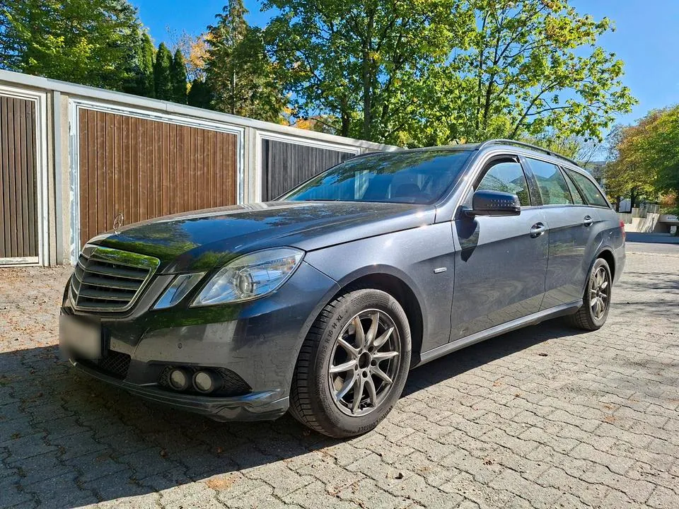 Mercedes-Benz E 250