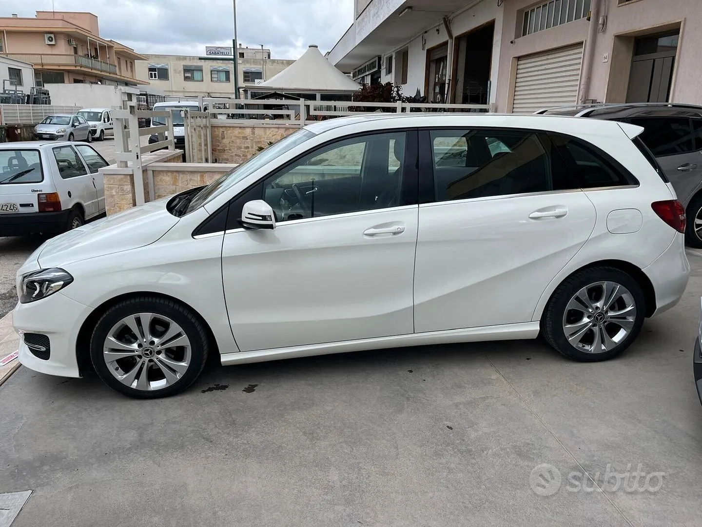 Mercedes-Benz B-Class 2018 photo 4