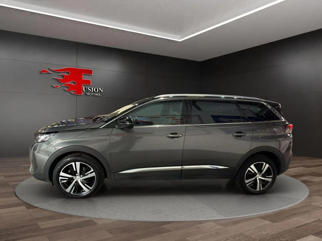 Peugeot 5008 2023 photo 4