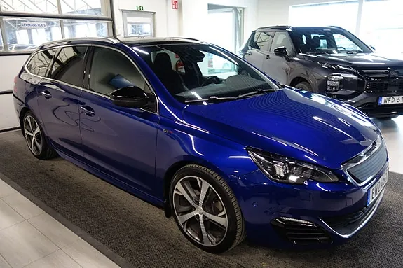 Peugeot 308 Sw 2015 photo 2