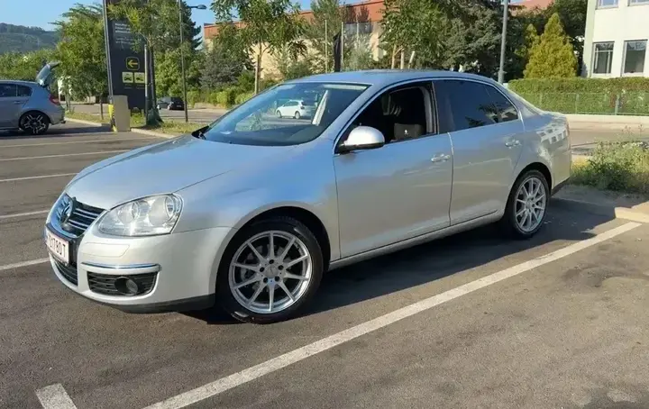 Volkswagen Jetta 2006 photo 2