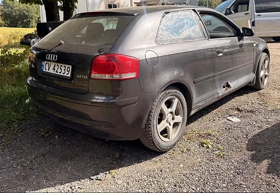 Audi A3 2005 photo 2
