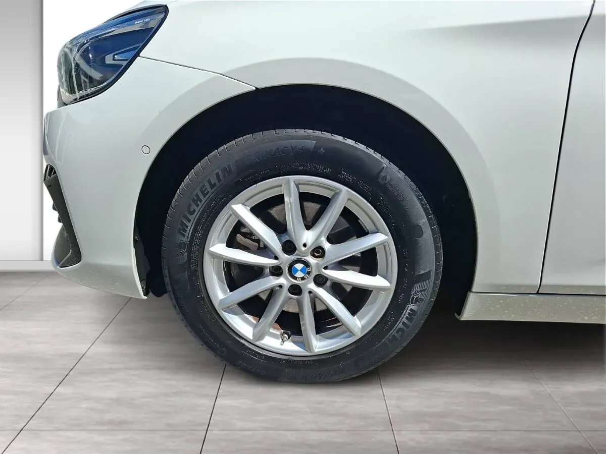 BMW 2 Series 2021 photo 3
