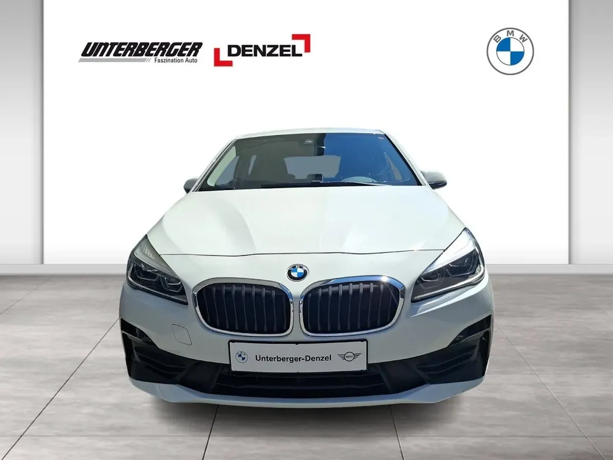 BMW 2 Series 2021 photo 2