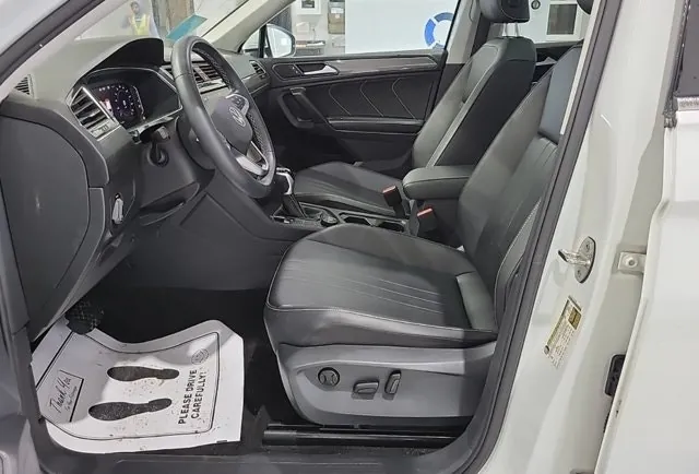 Volkswagen Tiguan 2023 photo 3