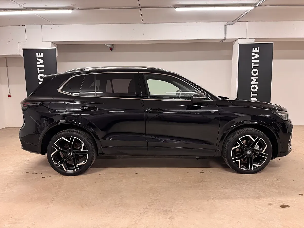Volkswagen Tiguan 2025 photo 2