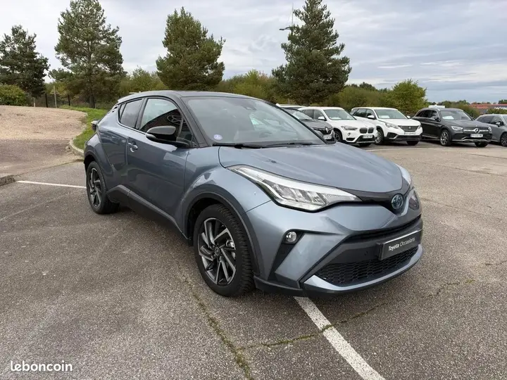Toyota C-Hr 2023 photo 3