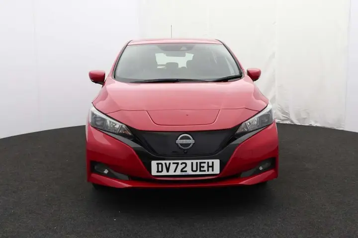 Nissan Leaf 2022 photo 2