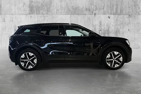 Ford Explorer 2026 photo 4