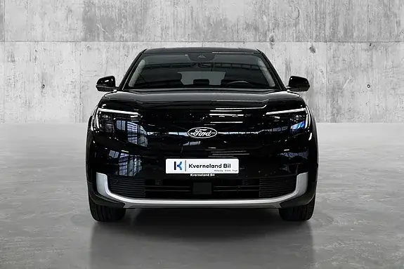 Ford Explorer 2026 photo 2