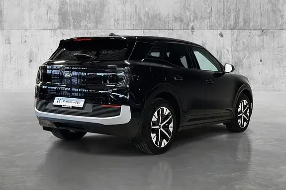 Ford Explorer 2026 photo 5