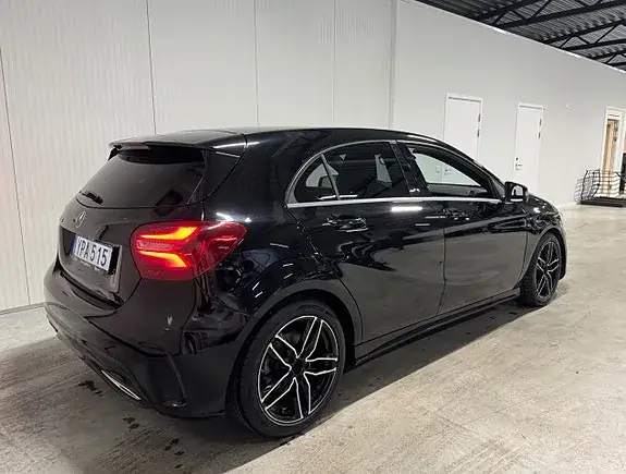 Mercedes-Benz A 180 2018 photo 3