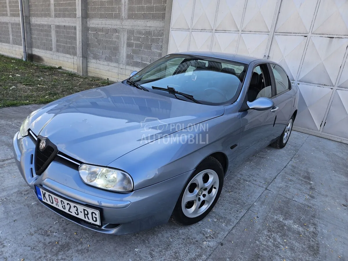 Alfa Romeo 156
