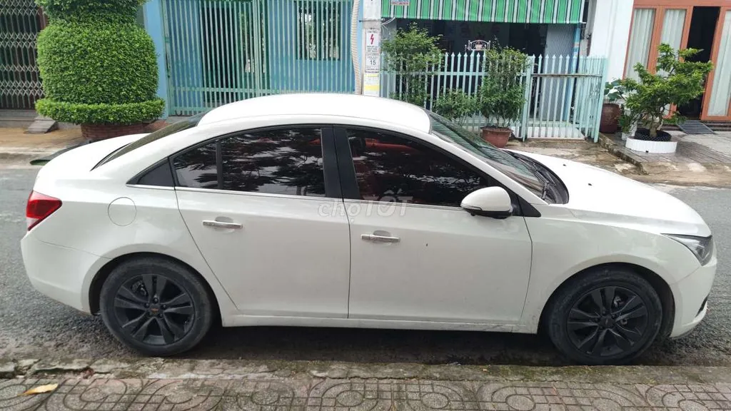 Chevrolet Cruze 2015 photo 3