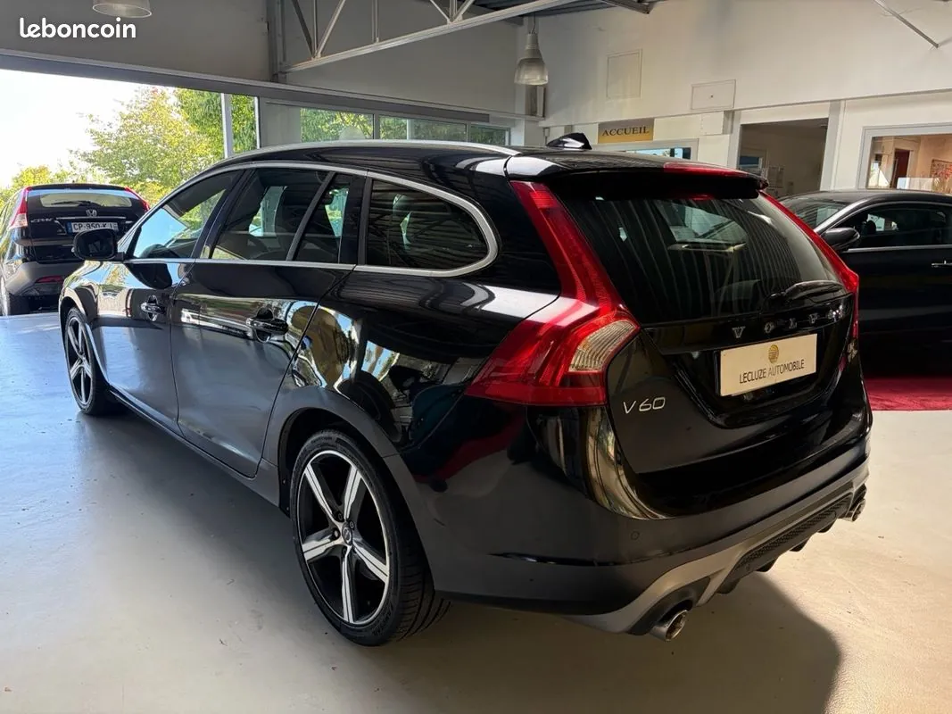 Volvo V60 2016 photo 3