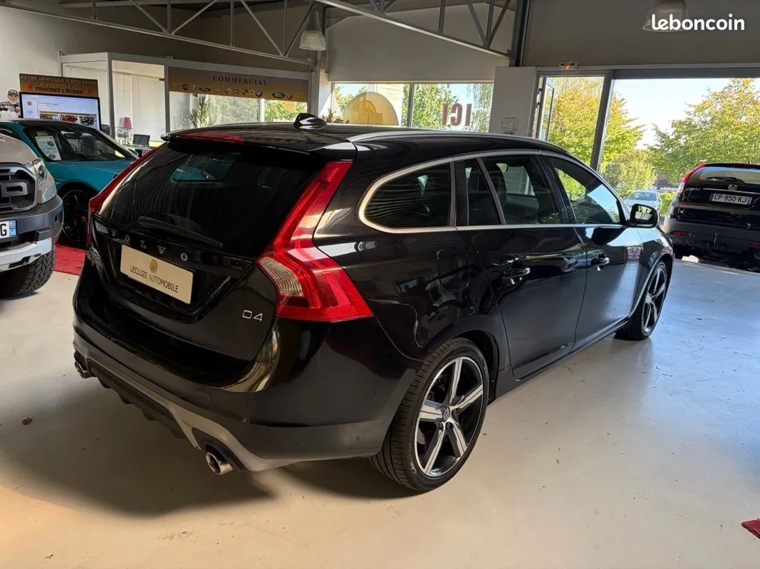 Volvo V60 2016 photo 4