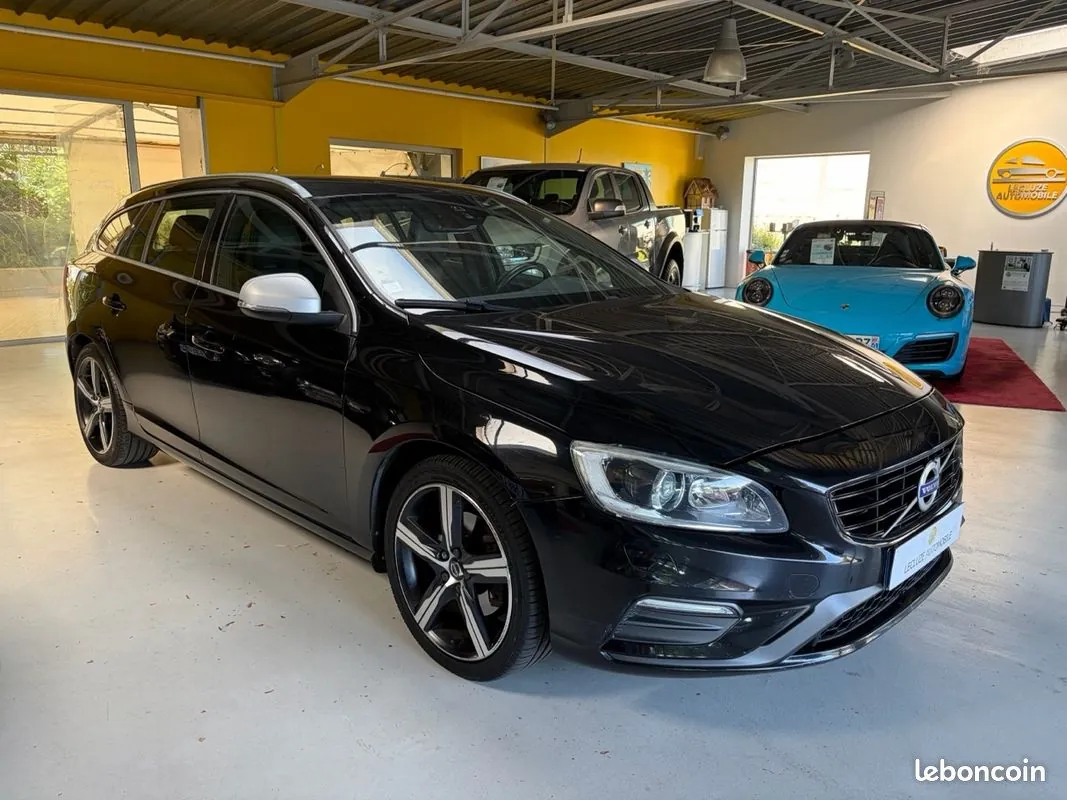 Volvo V60 2016 photo 2