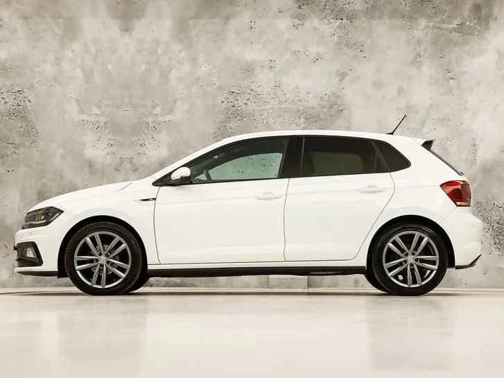 Volkswagen Polo 2019 photo 2