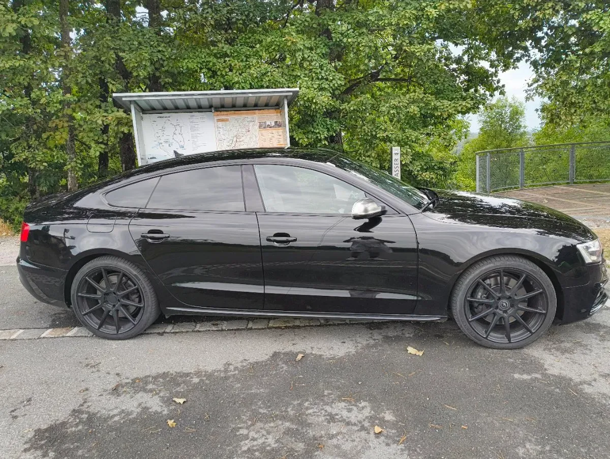 Audi A5 2014 photo 2