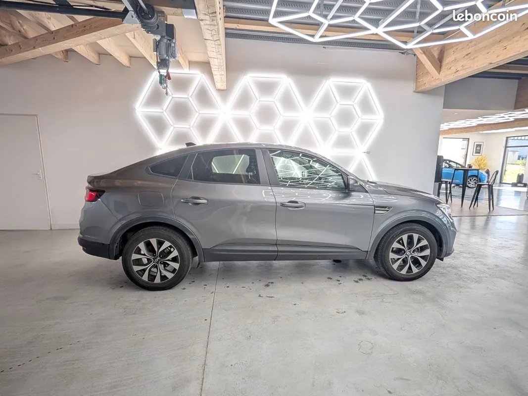Renault Arkana 2022 photo 4