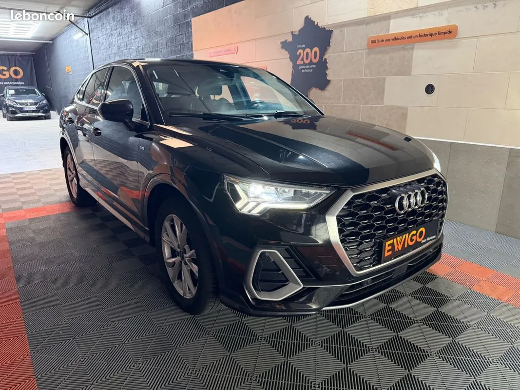 Audi Q3 2022 photo 4