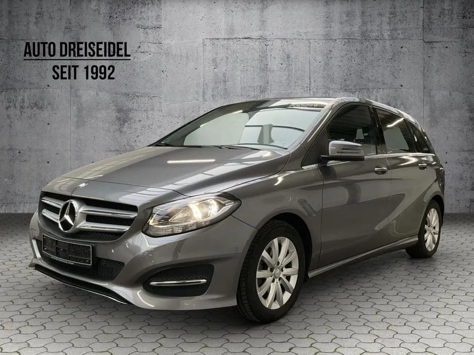 Mercedes-Benz B 200