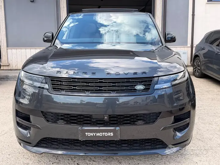 Land Rover Range Rover Sport 2023 photo 2