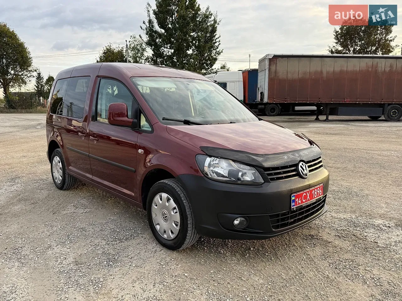 Volkswagen Caddy 2011 photo 2
